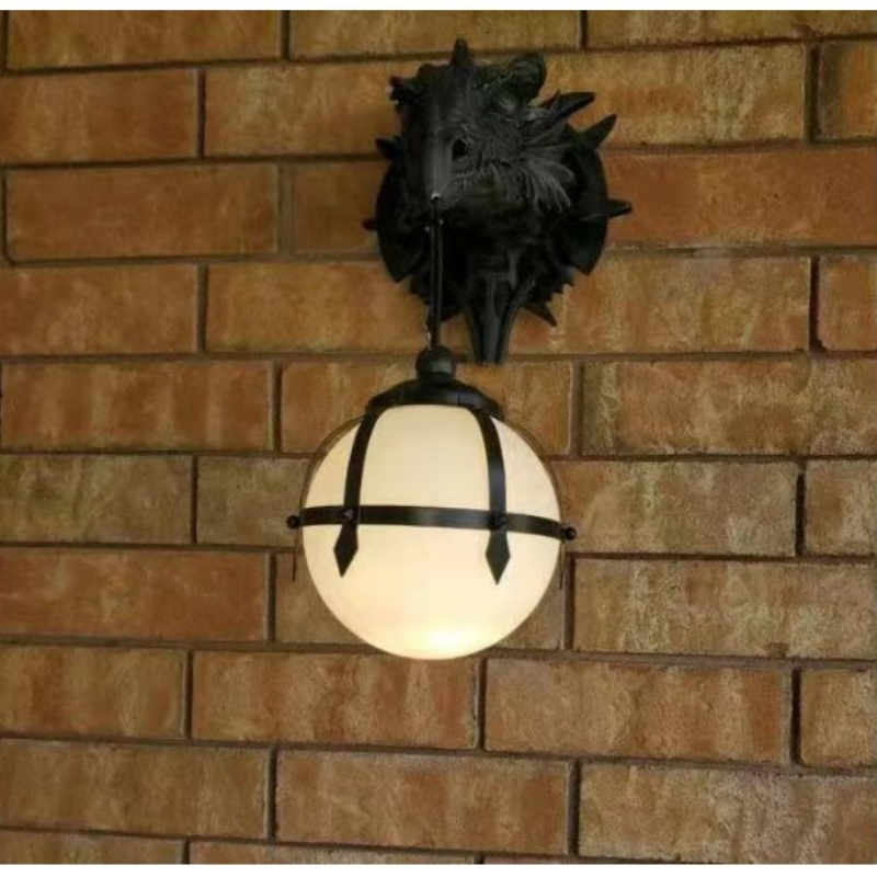 Lampada da Parete a Forma di T - Home Decor Medieval recensione e prezzo